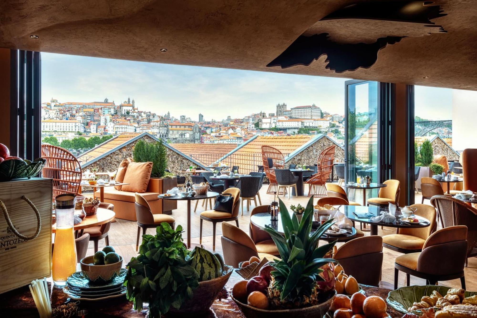 Forte De Gaia, Autograph Collection บีลาโนวาเดกายา ภายนอก รูปภาพ The Park's rooftop bar