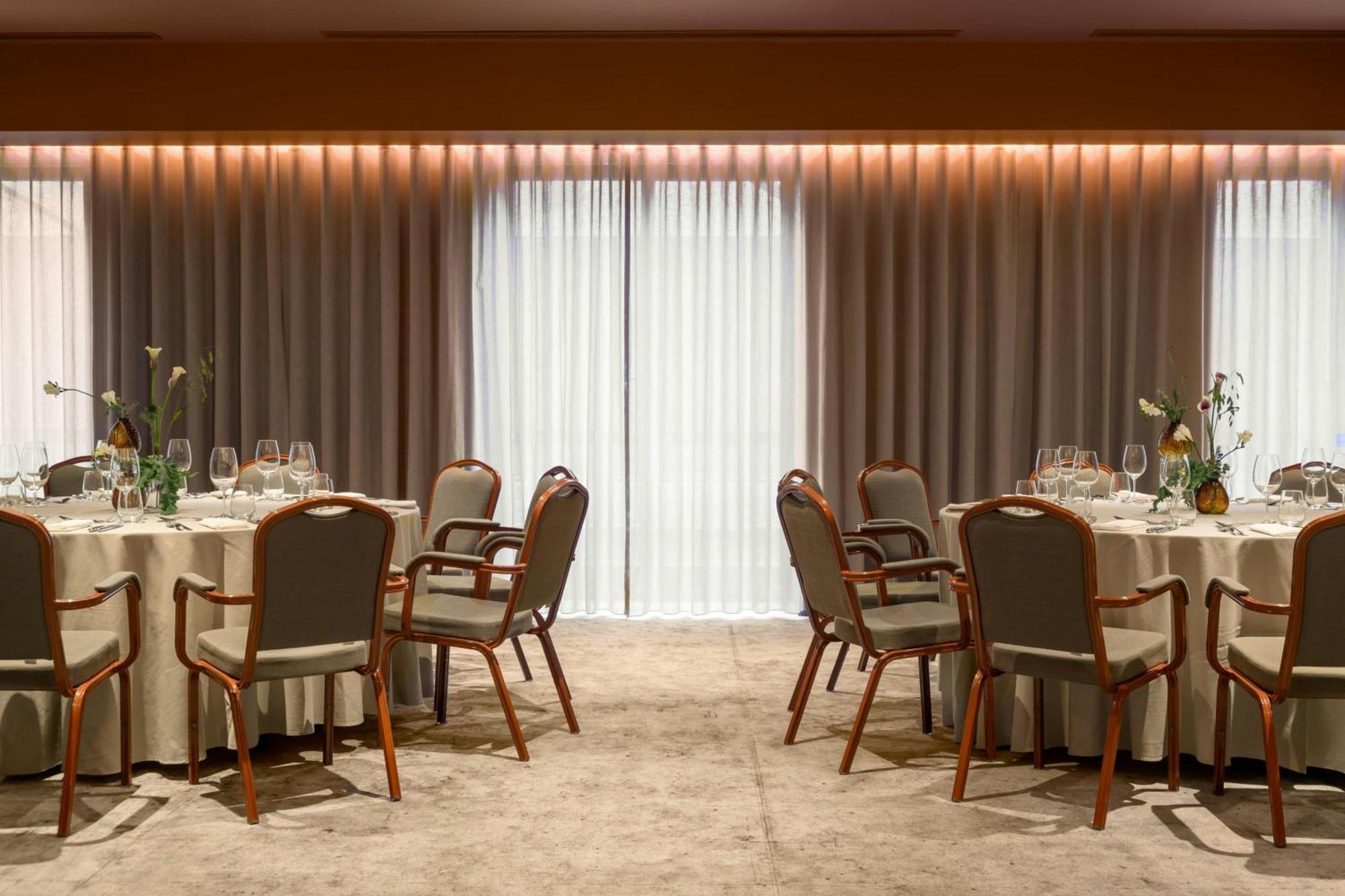 Forte De Gaia, Autograph Collection บีลาโนวาเดกายา ภายนอก รูปภาพ The interior of the restaurant